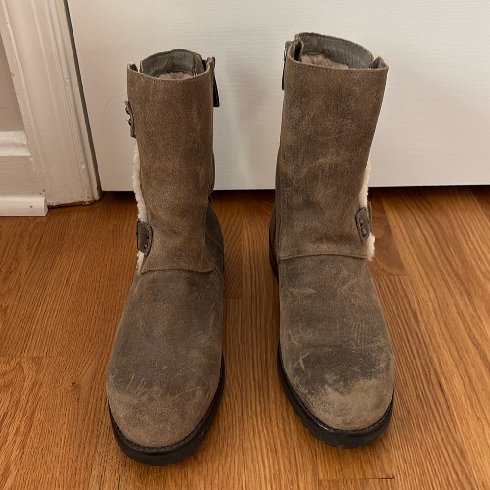 UGG Boots, Niels II Water-resistant boots, Size 10, never worn